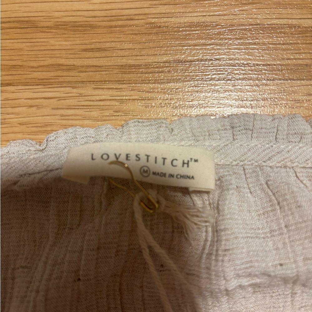 New “Love stitch” blouse size Medium with tag - Picture 5 of 6